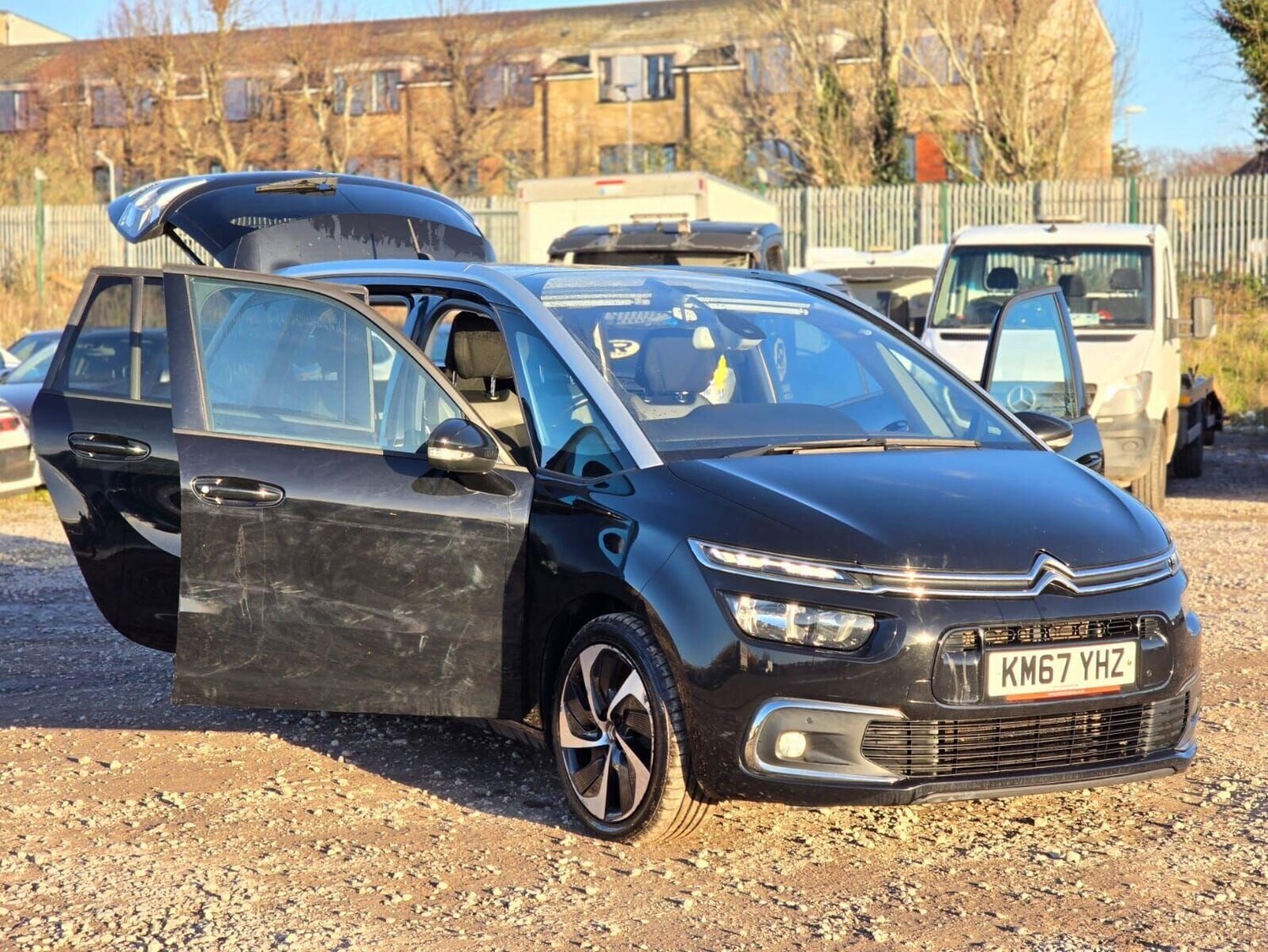 Used Citroen C4 Grand Picasso 2017 for sale - 76836105: Photo 6