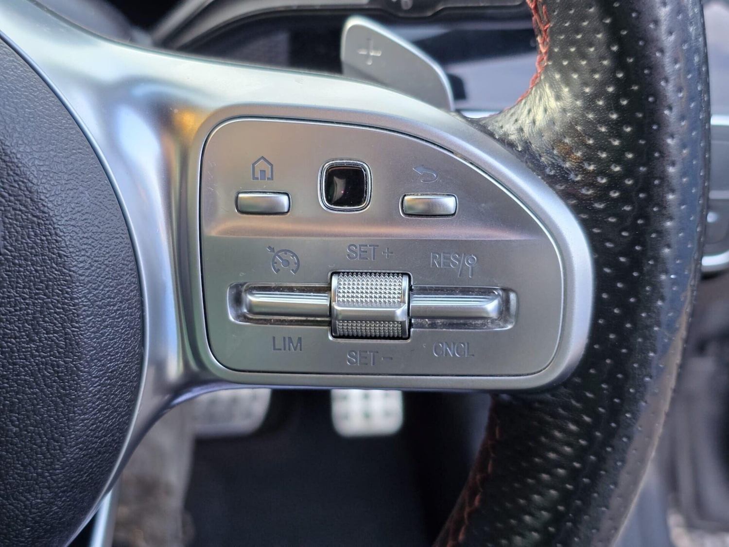 Used Mercedes-Benz A-Class 2018 for sale - 77199306: Photo 23