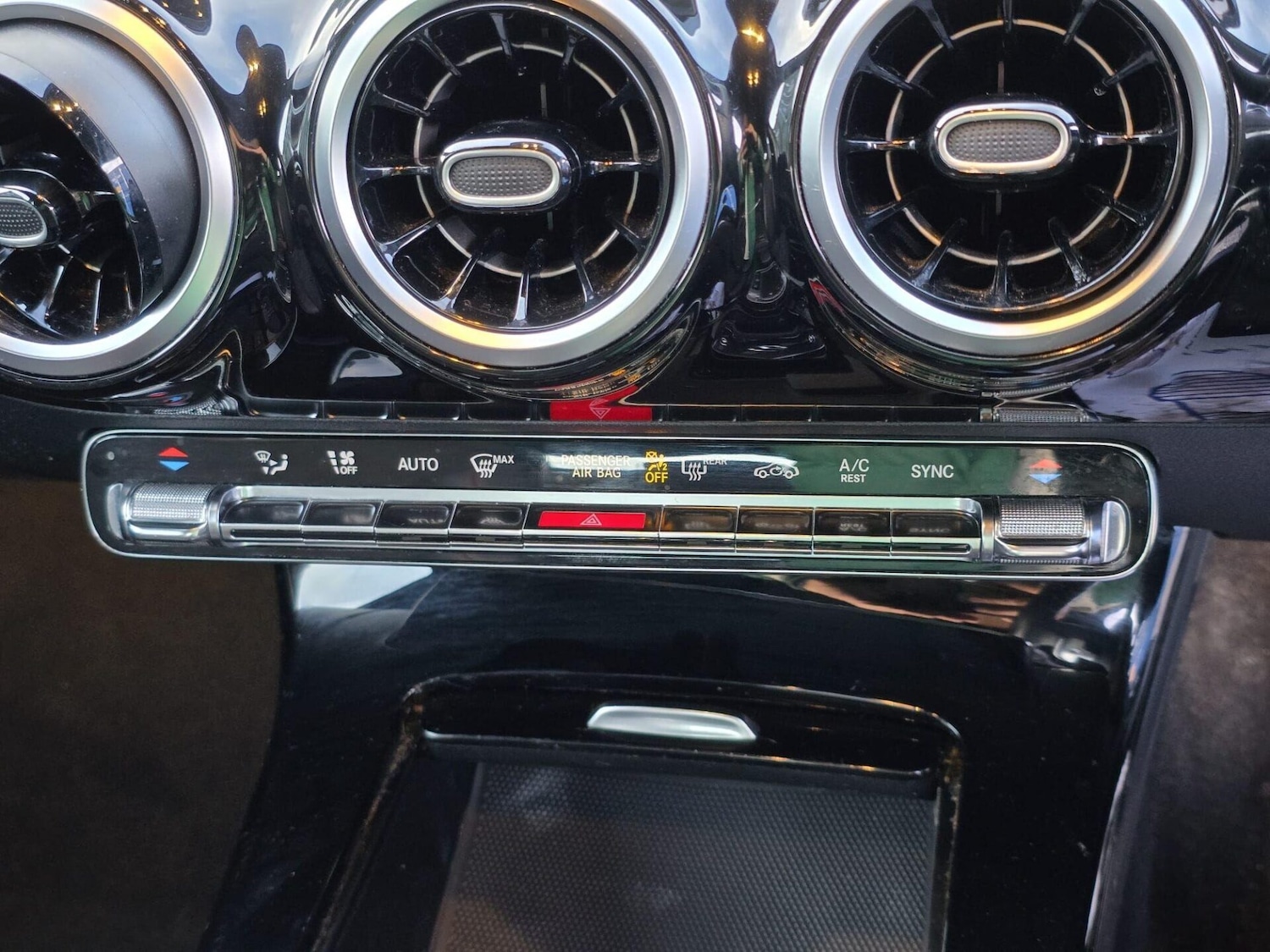 Used Mercedes-Benz A-Class 2018 for sale - 77199306: Photo 54