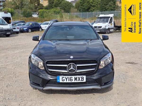 Used Mercedes-Benz GLA 2016 for sale - 75631997: Photo 2