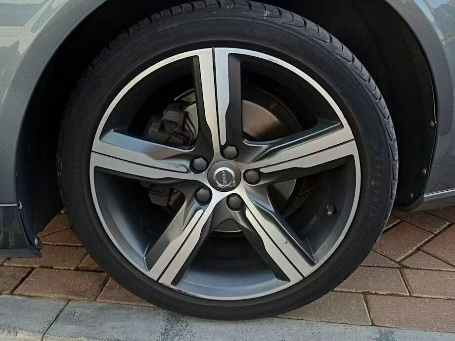 Used Volvo S90 2018 for sale - 78108273: Photo 8