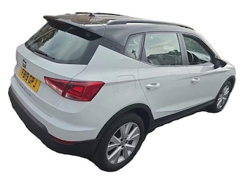Used SEAT Arona 2019 for sale - 78433977: Photo