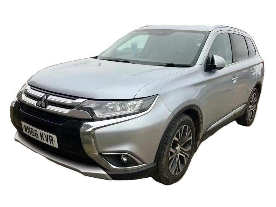 Used Mitsubishi Outlander 2016 for sale - 77628893: Photo 2