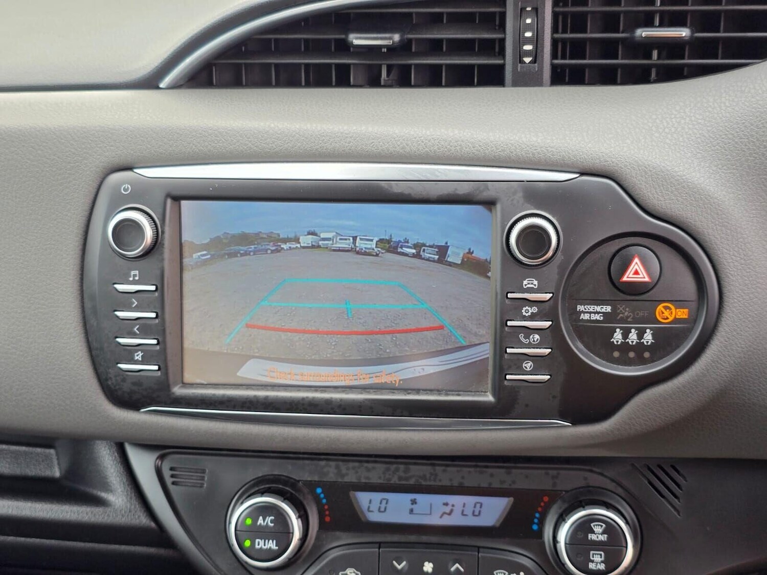 Used Toyota Yaris 2019 for sale - 76010899: Photo 33