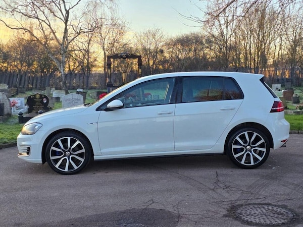Used Volkswagen Golf 2015 for sale - 76313424: Photo 10