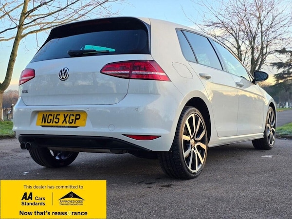 Used Volkswagen Golf 2015 for sale - 76313424: Photo 15