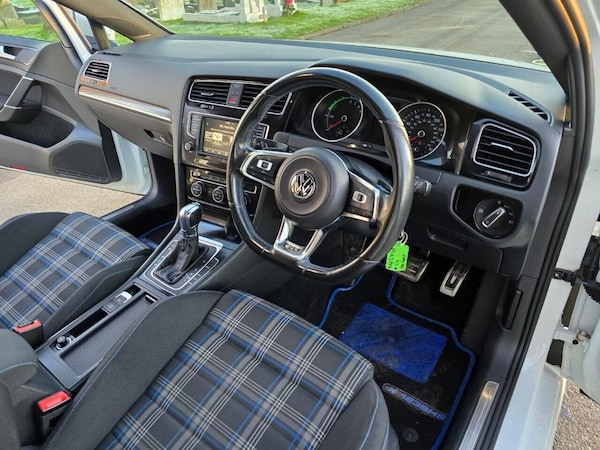 Used Volkswagen Golf 2015 for sale - 76313424: Photo 20
