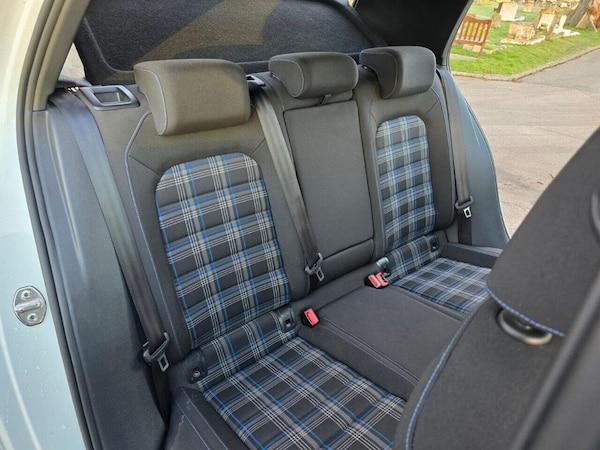 Used Volkswagen Golf 2015 for sale - 76313424: Photo 25