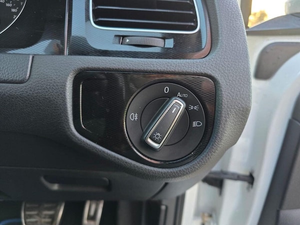 Used Volkswagen Golf 2015 for sale - 76313424: Photo 30
