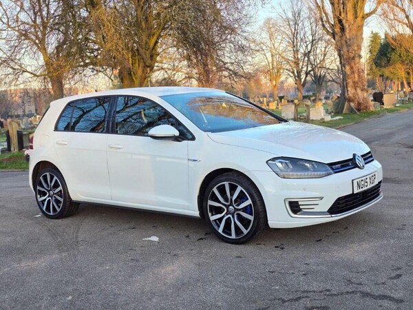 Used Volkswagen Golf 2015 for sale - 76313424: Photo 5