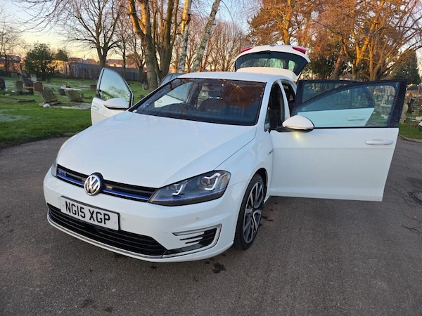 Used Volkswagen Golf 2015 for sale - 76313424: Photo 8