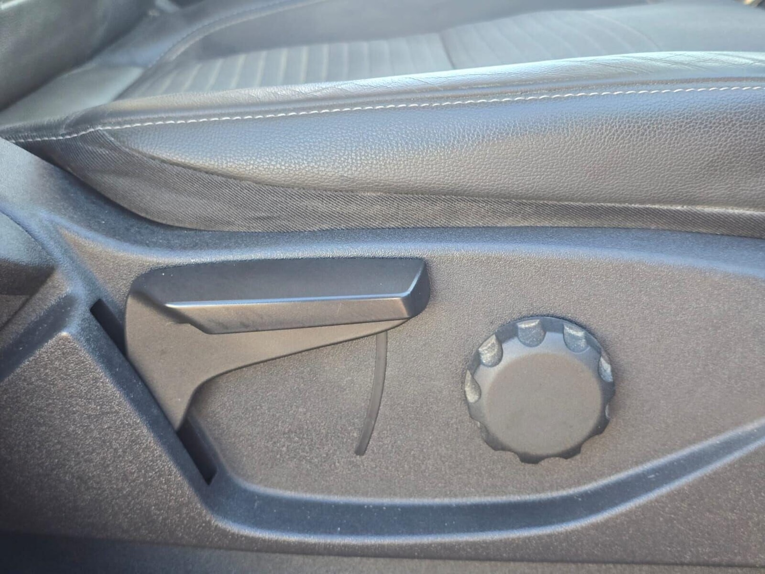 Used Ford Kuga 2018 for sale - 76368780: Photo 27