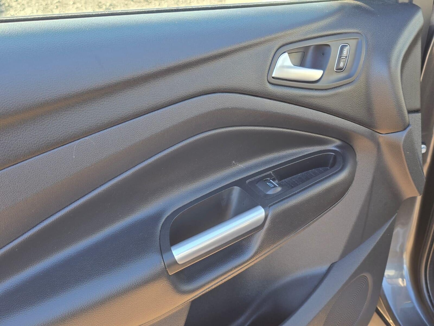 Used Ford Kuga 2018 for sale - 76368780: Photo 31