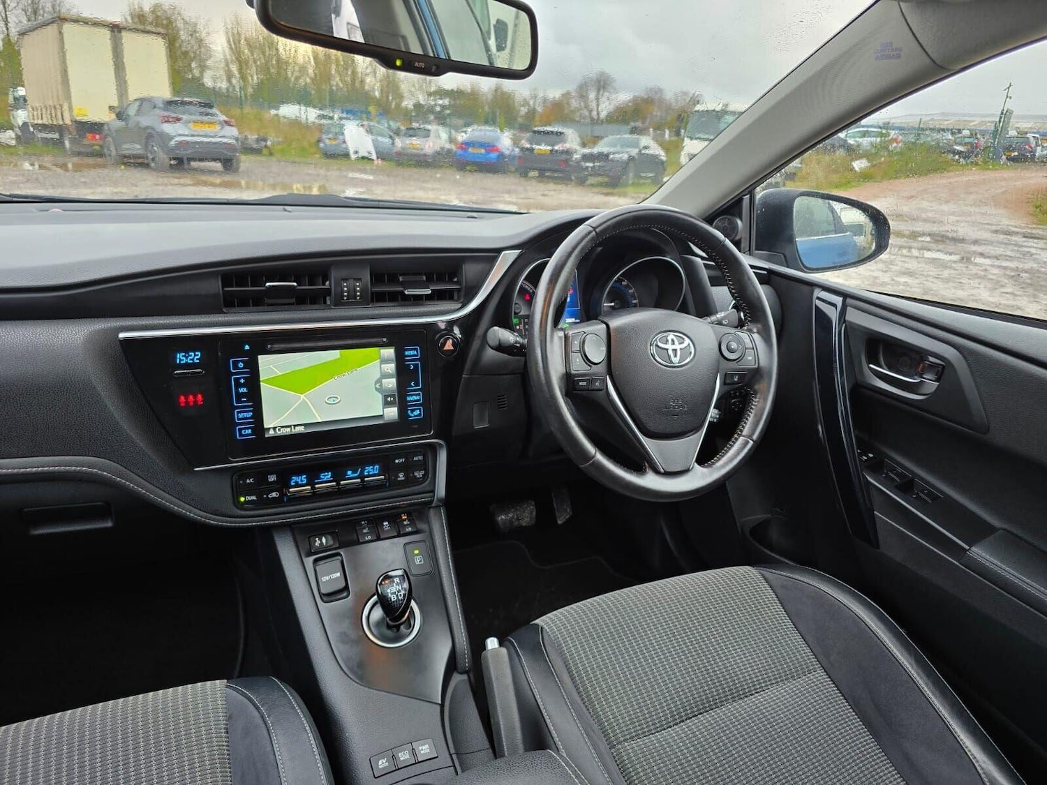 Used Toyota Auris 2015 for sale - 76836100: Photo 22