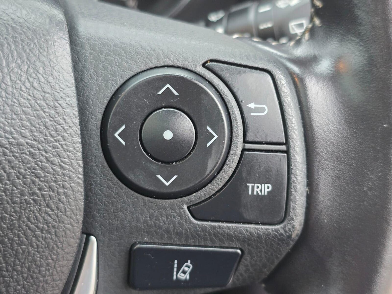 Used Toyota Auris 2015 for sale - 76836100: Photo 28