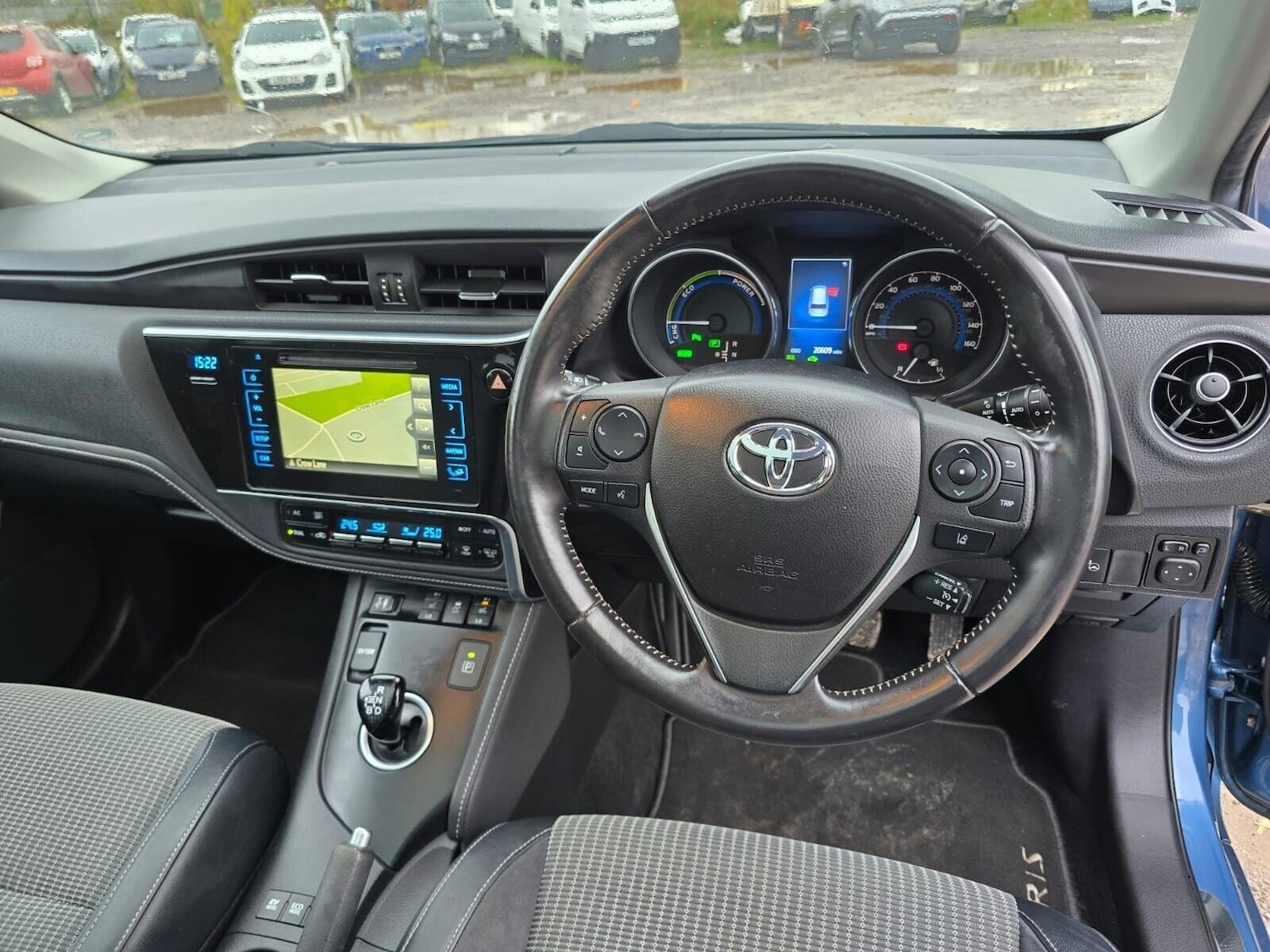 Used Toyota Auris 2015 for sale - 76836100: Photo 40