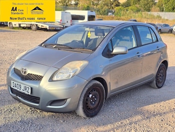 Toyota - Yaris