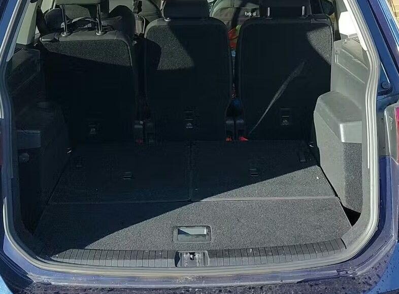 Used Volkswagen Touran 2017 for sale - 76858741: Photo 17