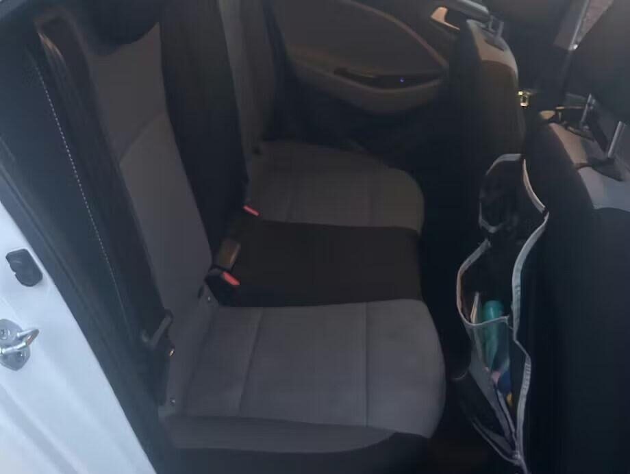 Used Hyundai i20 2016 for sale - 76909328: Photo 7