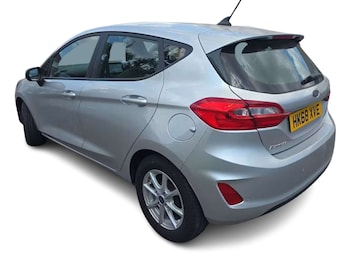 Used Ford Fiesta 2018 for sale - 79299111: Photo