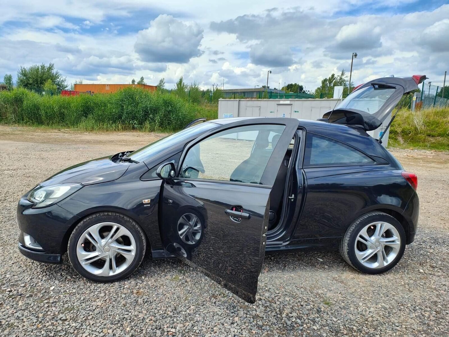 Vehicle 33