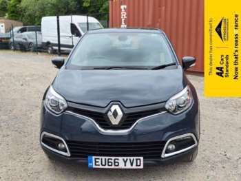 Used Renault Captur 2016 for sale - 74498300: Photo