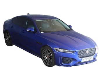 Used Jaguar XE 2019 for sale - 77935850: Photo
