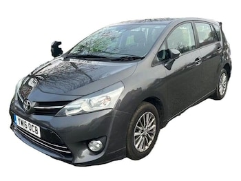 Used Toyota Verso 2016 for sale - 77844831: Photo