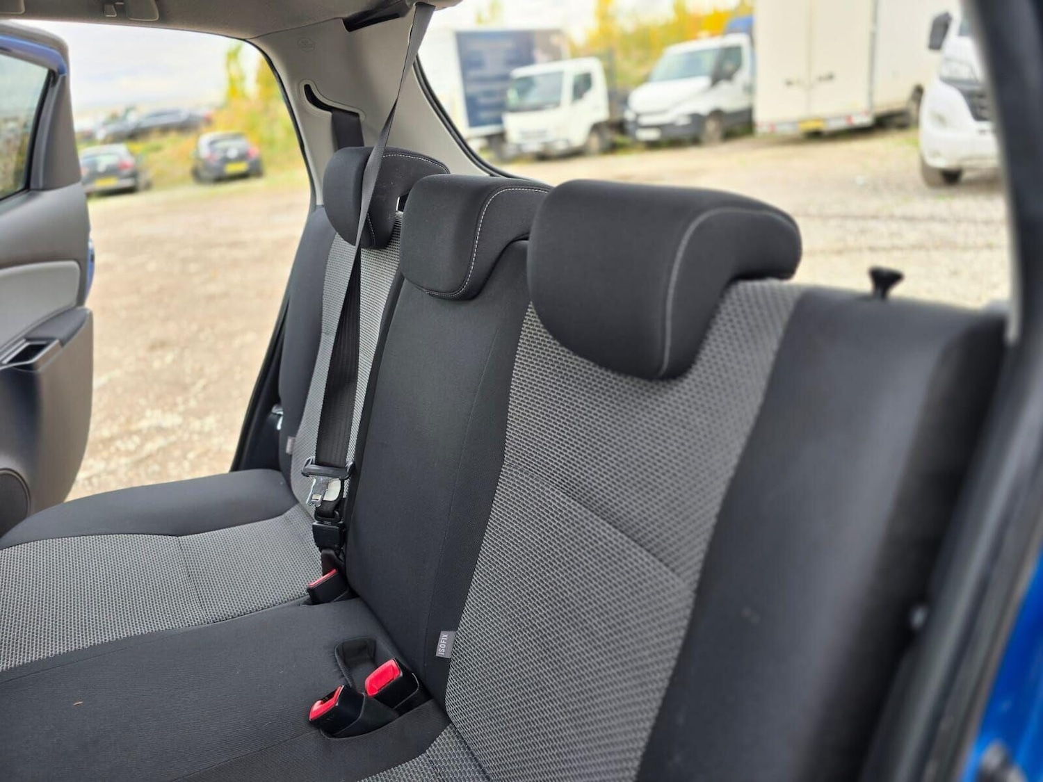 Used Toyota Yaris 2015 for sale - 76133766: Photo 36