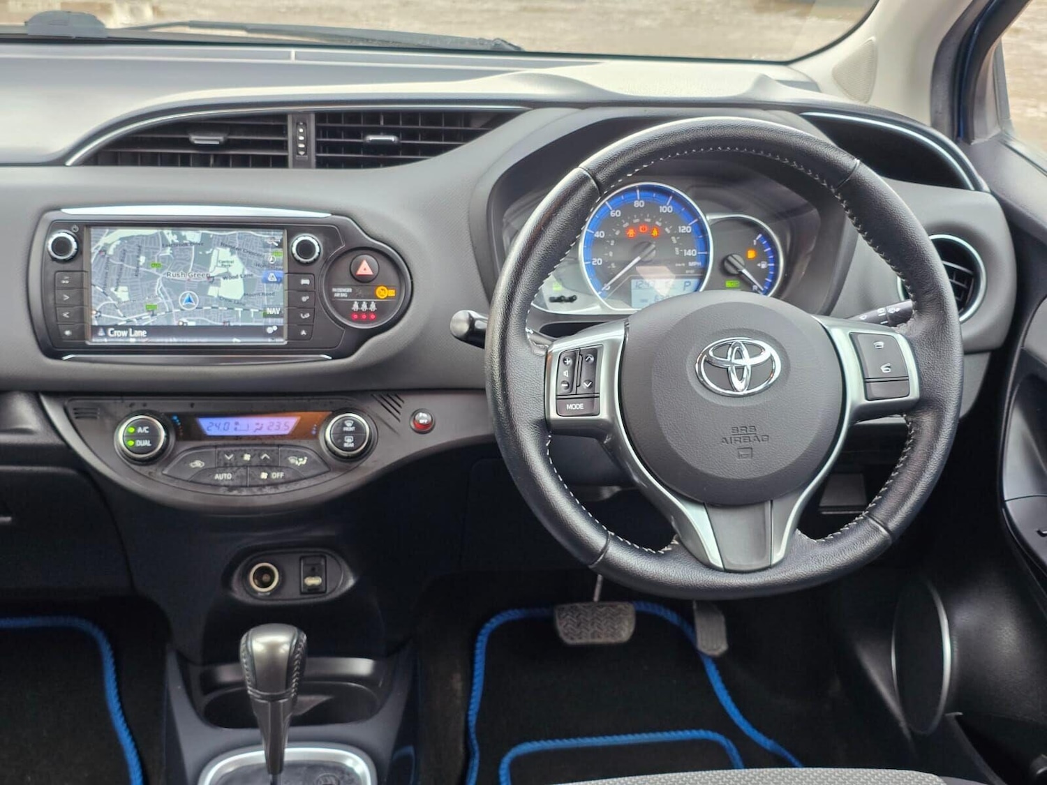 Used Toyota Yaris 2015 for sale - 76133766: Photo 59