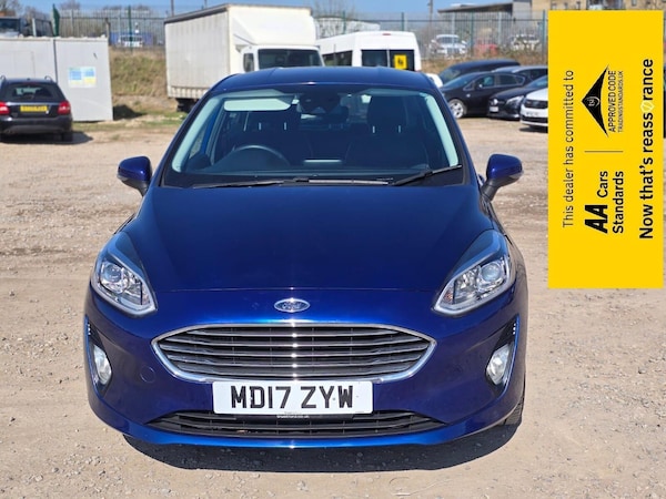 Used Ford Fiesta 2017 for sale - 75425712: Photo 2