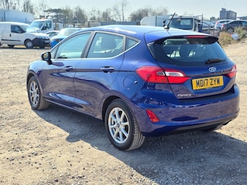 Used Ford Fiesta 2017 for sale - 75425712: Photo