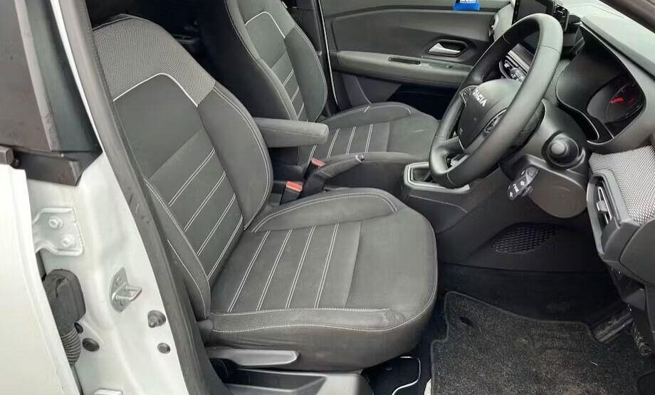 Used Dacia Sandero 2023 for sale - 78090849: Photo 6