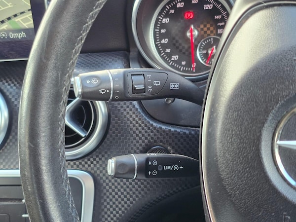 Used Mercedes-Benz A-Class 2017 for sale - 75712230: Photo 31