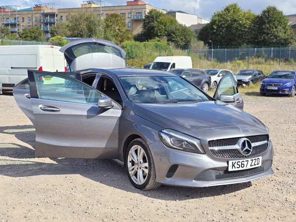 Used Mercedes-Benz A-Class 2017 for sale - 75712230: Photo 5