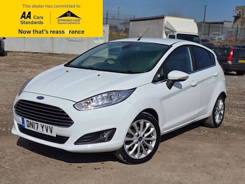 Used Ford Fiesta 2017 for sale - 79197725: Photo