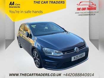 Used Volkswagen Golf 2016 for sale - 76662579: Photo