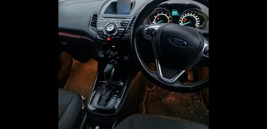 Used Ford Fiesta 2017 for sale - 76883902: Photo 5