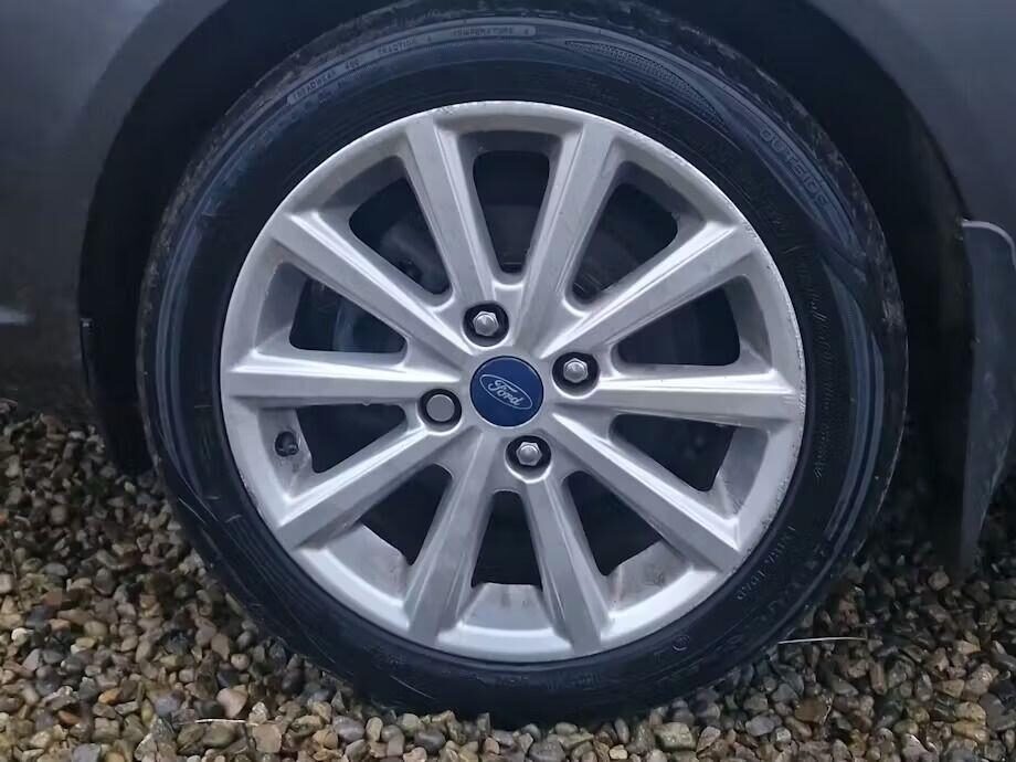 Used Ford Fiesta 2017 for sale - 76883902: Photo 7