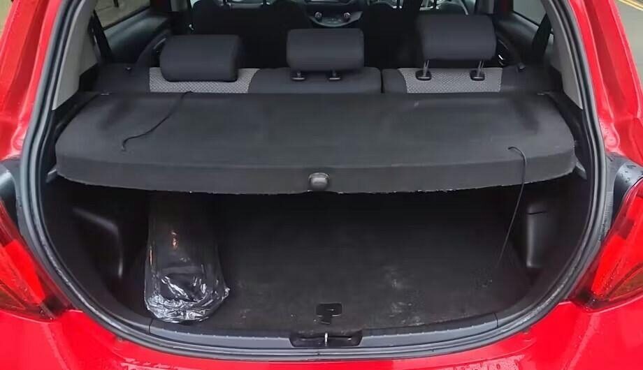 Used Toyota Yaris 2016 for sale - 77282613: Photo 10