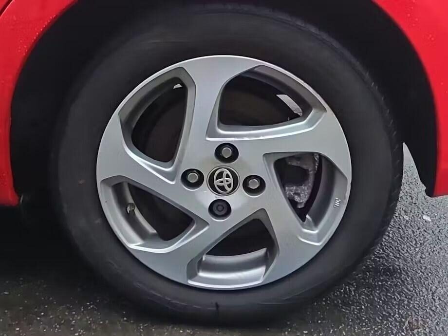 Used Toyota Yaris 2016 for sale - 77282613: Photo 9