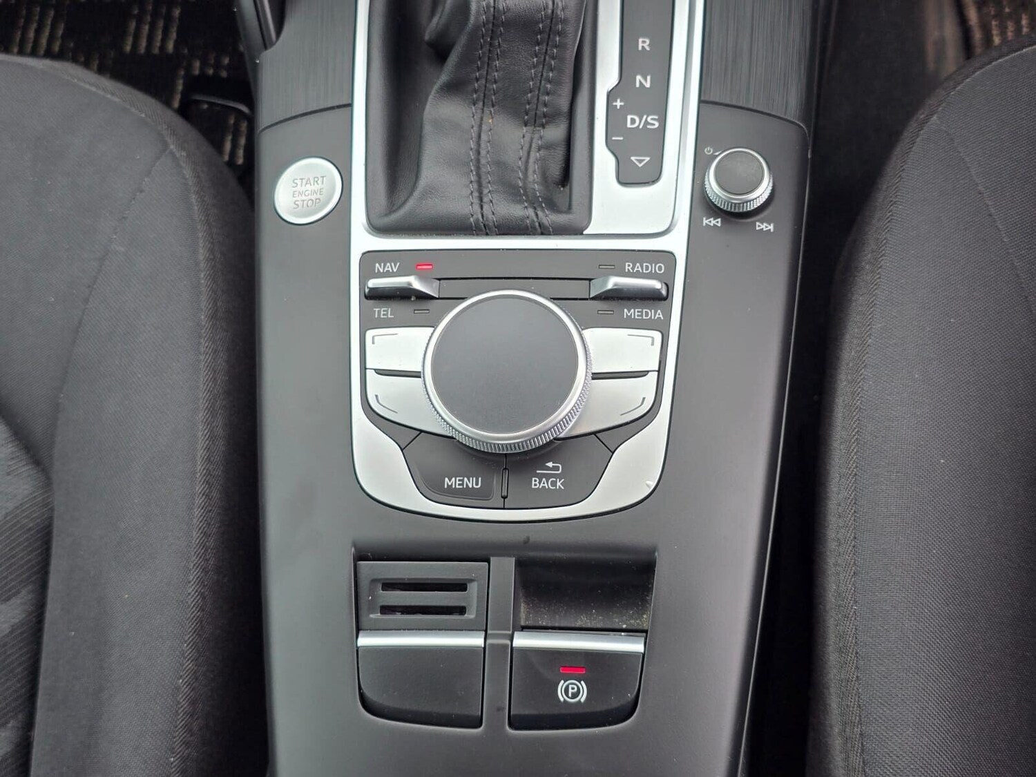 Vehicle 29