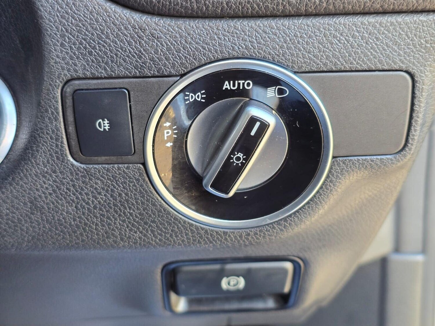 Used Mercedes-Benz CLA 2018 for sale - 77541472: Photo 25