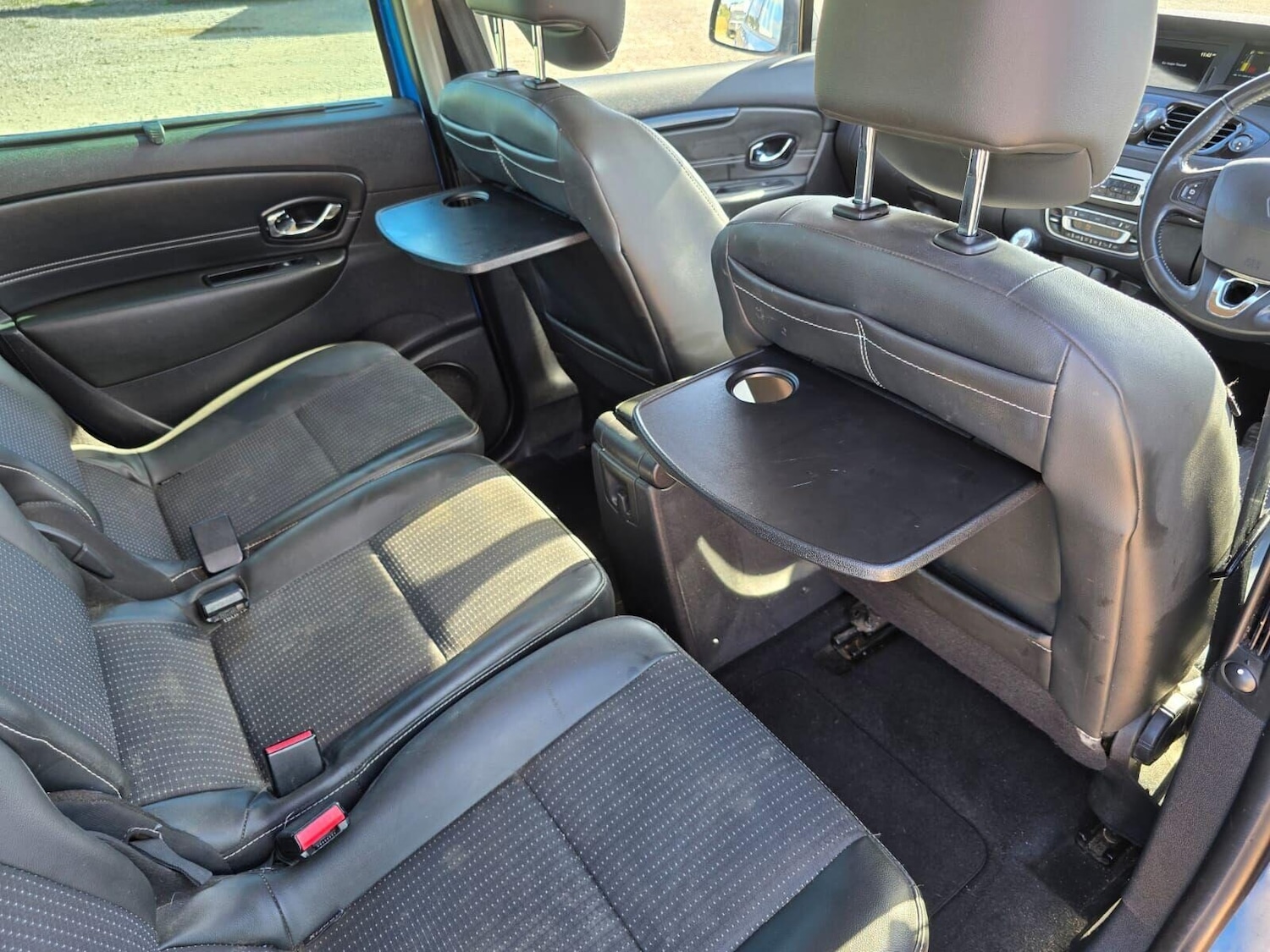 Used Renault Grand Scenic 2015 for sale - 76037339: Photo 21