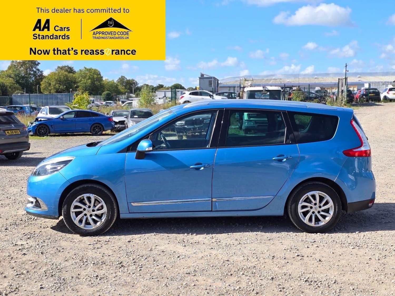 Used Renault Grand Scenic 2015 for sale - 76037339: Photo 4