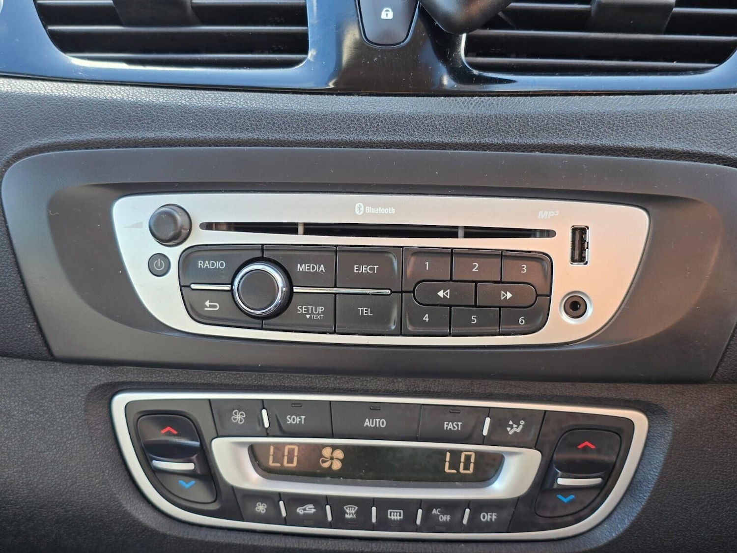 Used Renault Grand Scenic 2015 for sale - 76037339: Photo 55