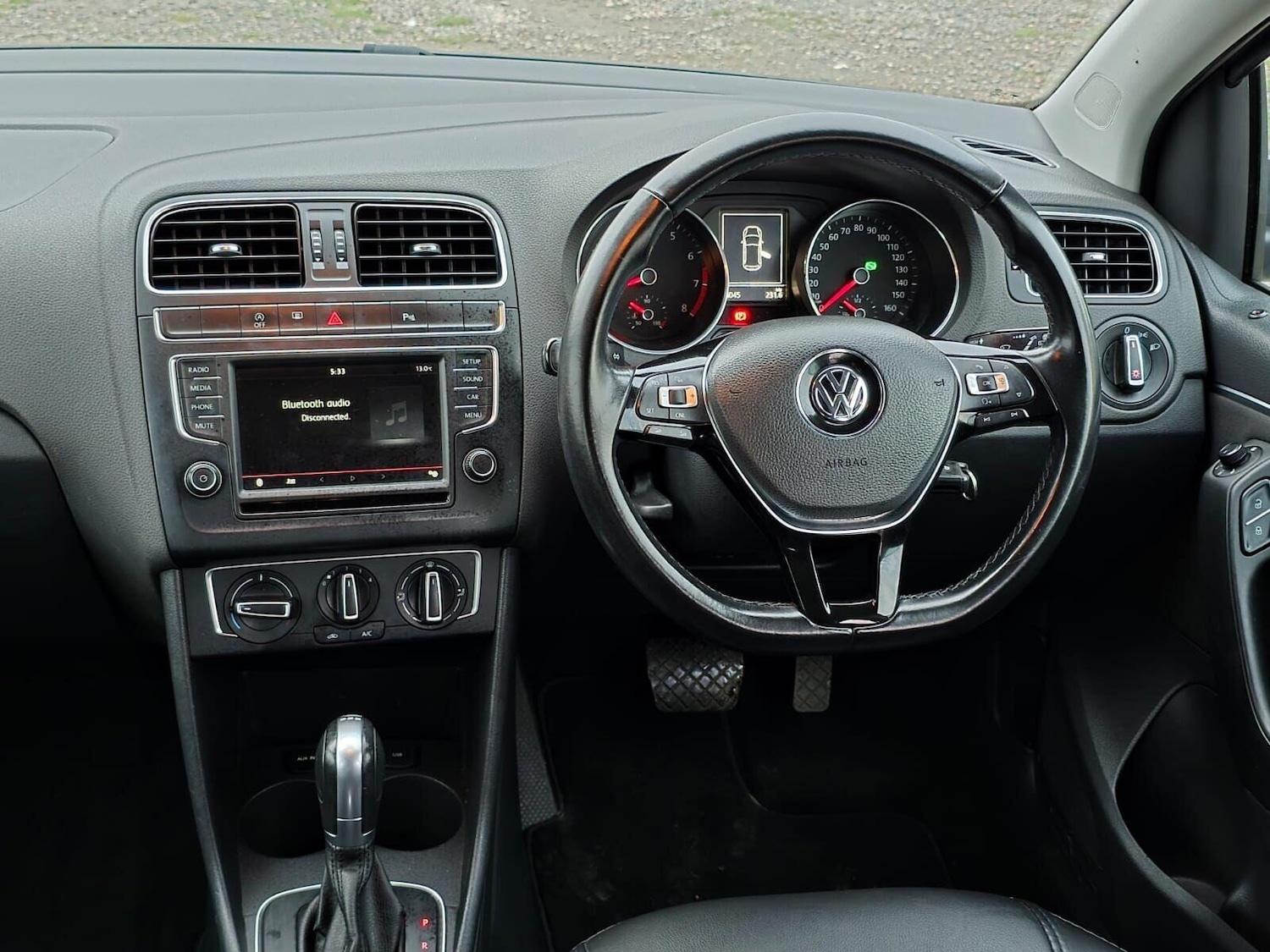 Used Volkswagen Polo 2015 for sale - 76163871: Photo 24