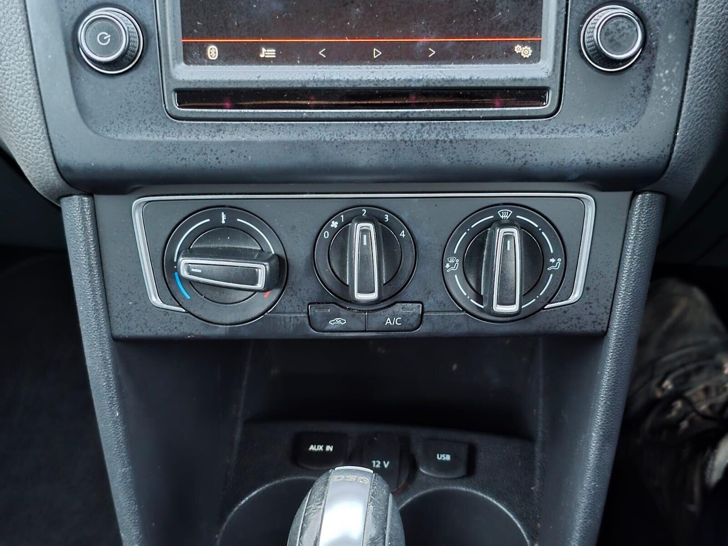 Used Volkswagen Polo 2015 for sale - 76163871: Photo 33