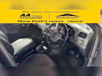 Used Volkswagen Polo 2015 for sale - 76163871: Photo 3