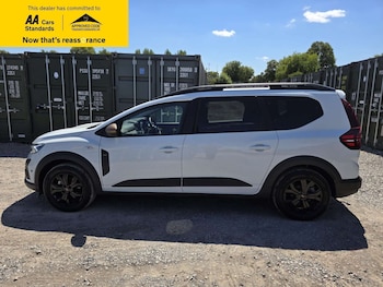 Used Dacia Jogger 2023 for sale - 79341332: Photo